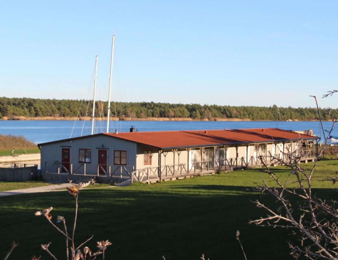 Valleviken Hotell Exterior photo